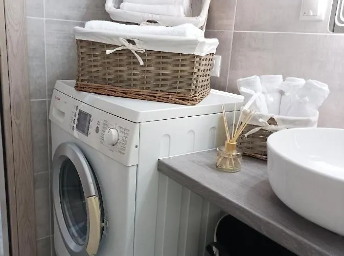 Annas House * Theológos