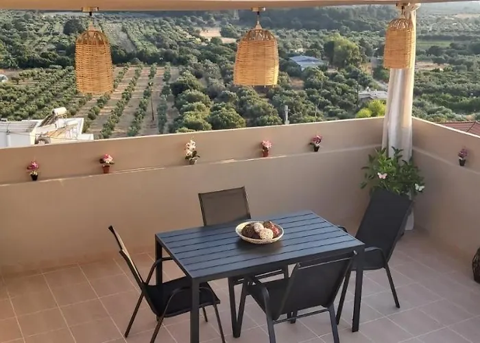 Annas House * Theológos