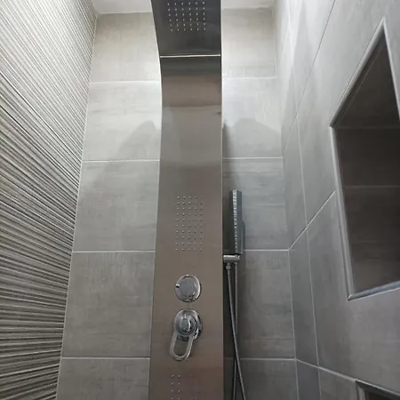 Annas House 아파트 Theológos